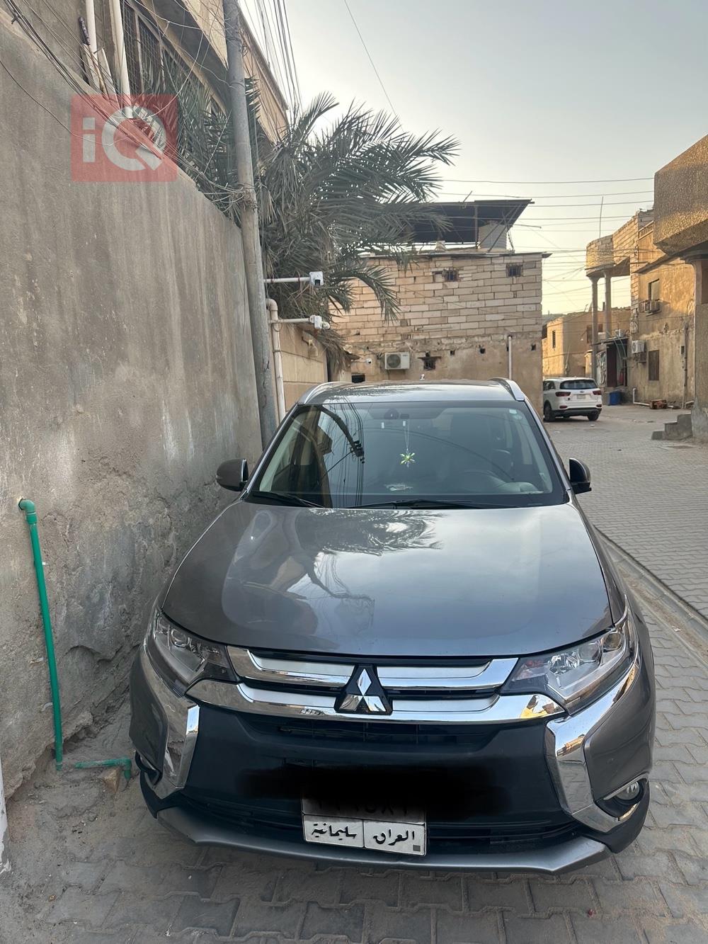ميتسوبيشي اوتلاندر